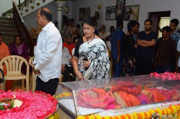 Celebrities Pay Homage to Vijaya Nirmala Garu